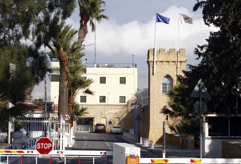  Кипрские заключенные, отпущенные из-за пандемии, попросились обратно